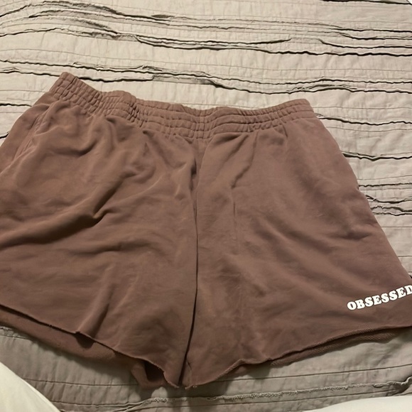 H&M, large fit medium too, brown with white print - Picture 1 of 3